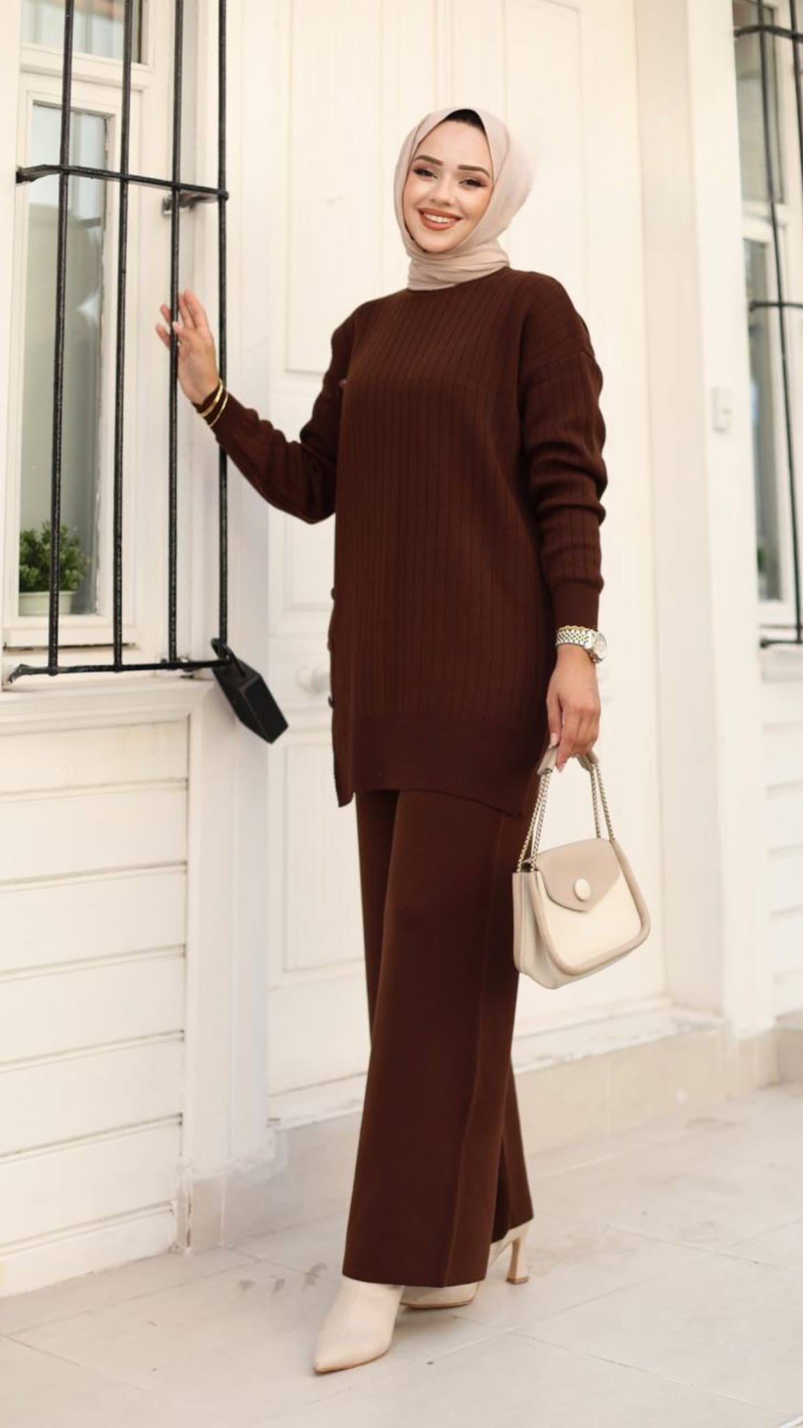 Knitted Set – Navy Blue & Brown