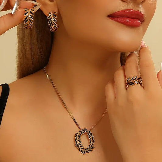 Golden Olive Set – 18K Gold-Plated Stainless Steel Jewelry