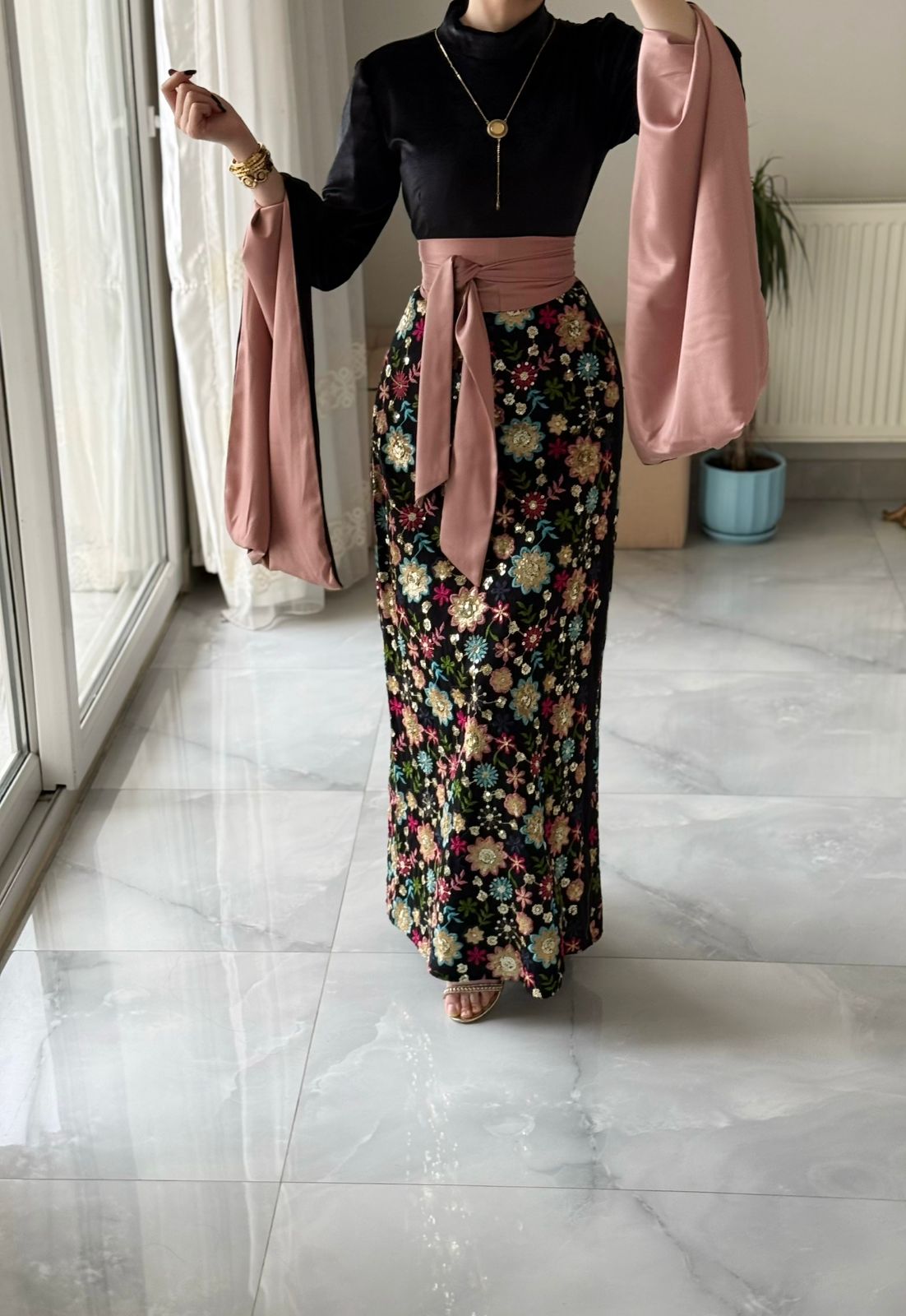 Midnight Bloom ( Dust Rose Satin Sleeve)