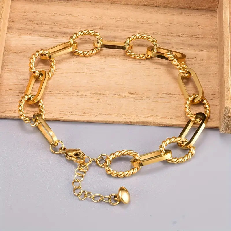 Bold Link Chain Bracelet – 18K Gold-Plated Stainless Steel